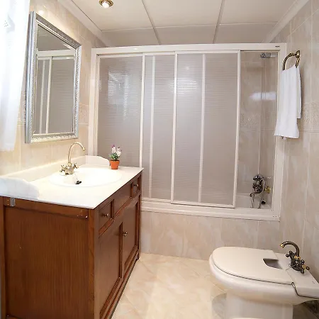 Apartment Realet.1 *