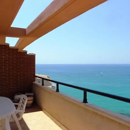 Apartment Realet.1 Апартаменты *